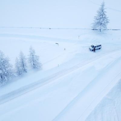Zimní cestování s obytným autem