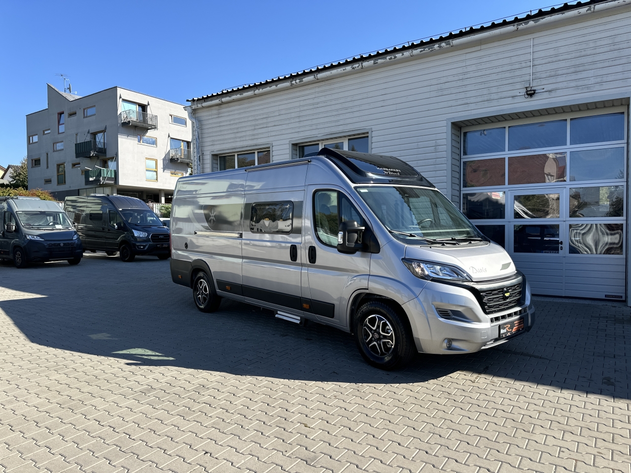 V0657 - KM Davis 620 LIFESTYLE