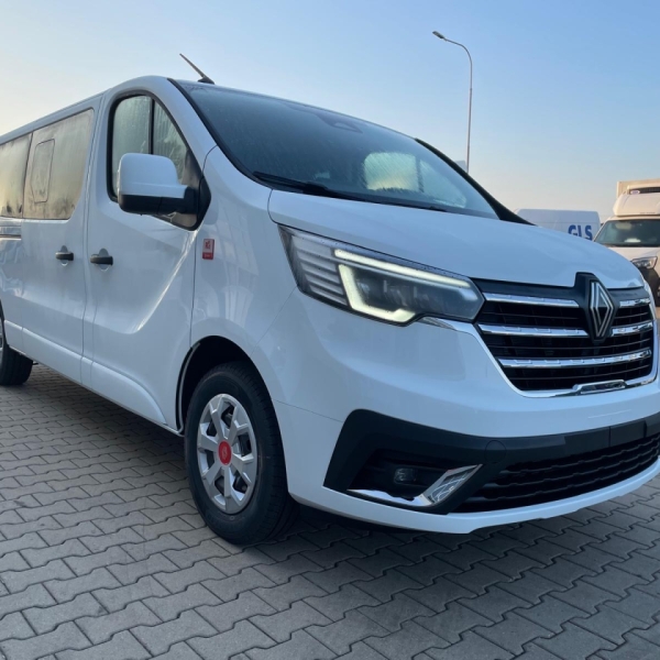 RENAULT TRAFIC L2H1 9 MÍST 
