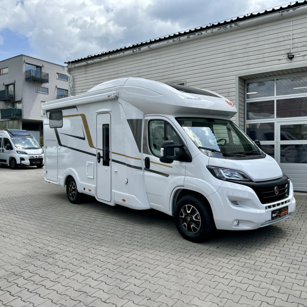 V0177 - EURA MOBIL PROFILA RS 695 EB