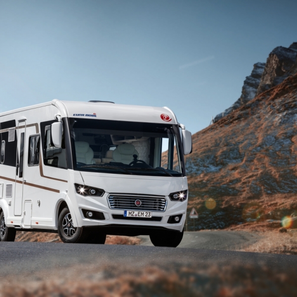 EURA MOBIL INTEGRA 760 EF