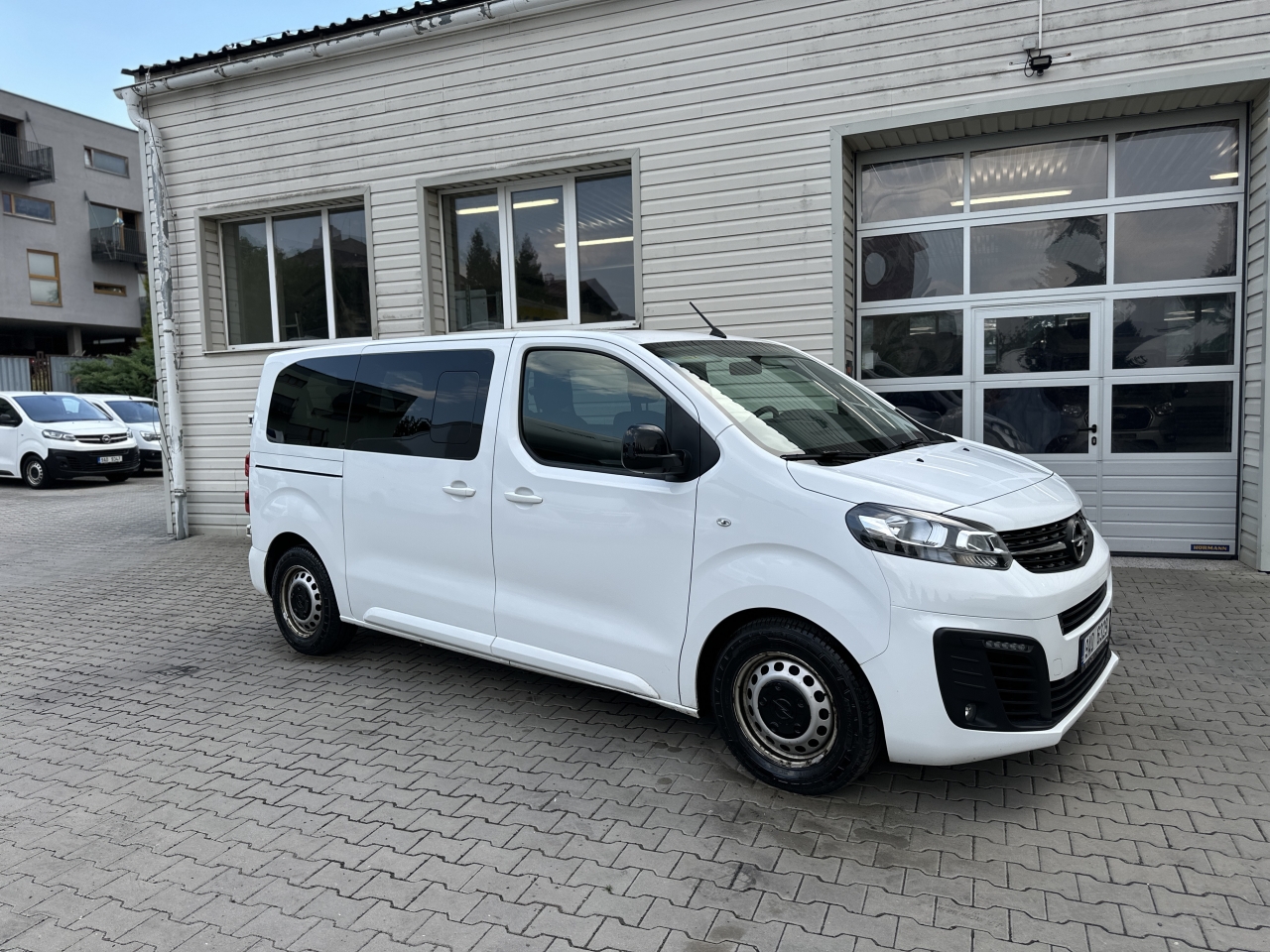 V0572 - Opel Vivaro 2.0CDTi 8.Míst